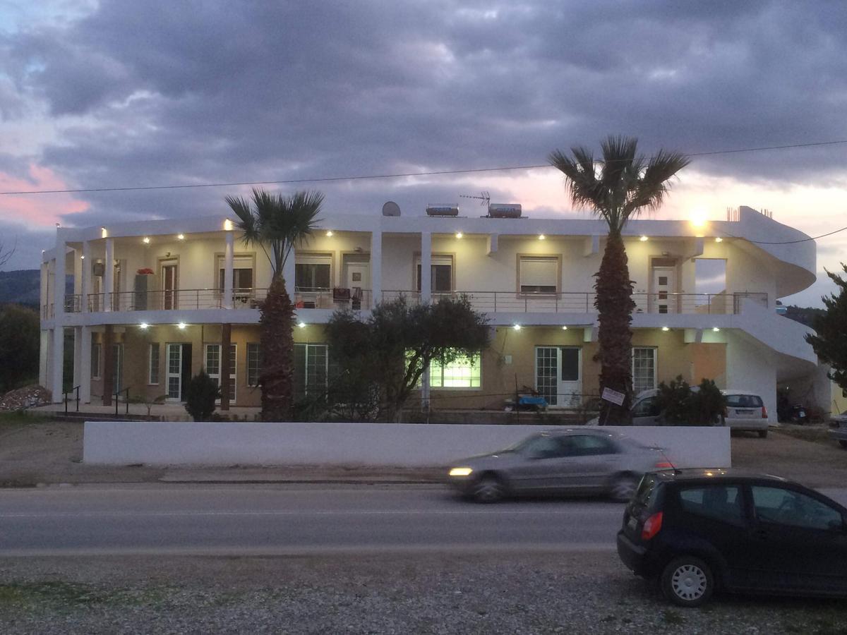 River'S Apartments Paradisi  Exterior photo